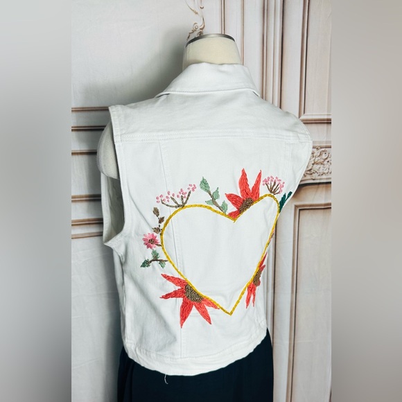 H&Y Jackets & Blazers - White Embroidered Heart Jean Vest - Floral Back